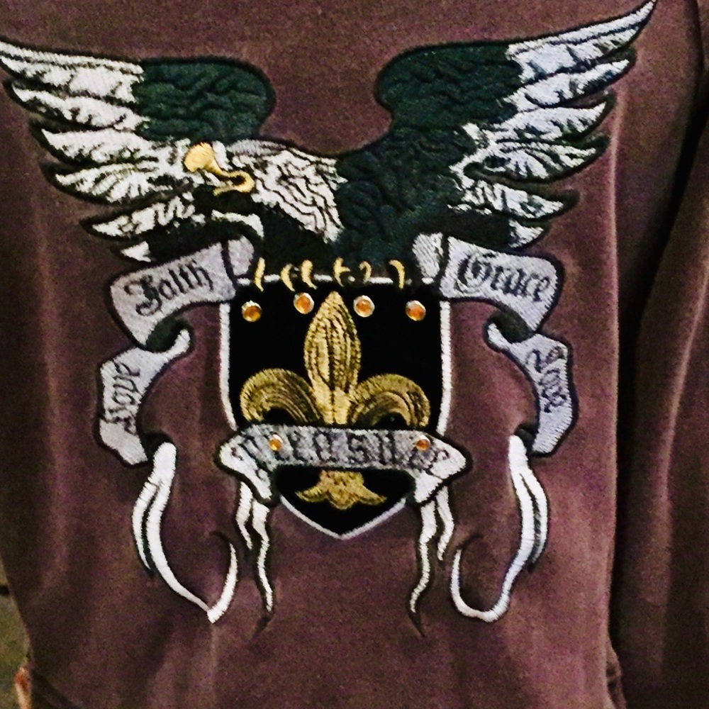 HOODIE - TREASURE ROCK 💪 - Picture 5 of 7